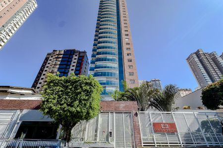 Apartamento à venda com 190m², 3 quartos e 4 vagasFachada