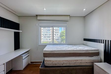 Apartamento à venda com 190m², 3 quartos e 4 vagasSuíte 2