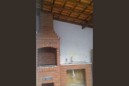 Casa para alugar com 230m², 2 quartos e 1 vaga