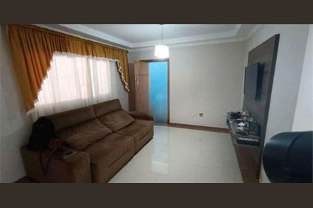 Casa para alugar com 220m², 2 quartos e 2 vagas