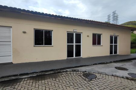 Apartamento para alugar com 48m², 2 quartos e 1 vaga Apartamento para alugar com 48m², 2 quartos e 1 vagaÁrea comum - Salão de festas