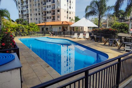 Apartamento para alugar com 48m², 2 quartos e 1 vaga Apartamento para alugar com 48m², 2 quartos e 1 vagaÁrea comum - Piscina
