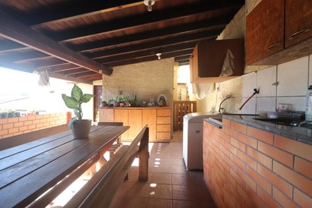 Casa à venda com 196m², 3 quartos e 2 vagasÁrea comum - Salão de festas