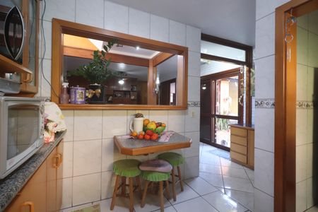 Casa à venda com 196m², 3 quartos e 2 vagasCozinha