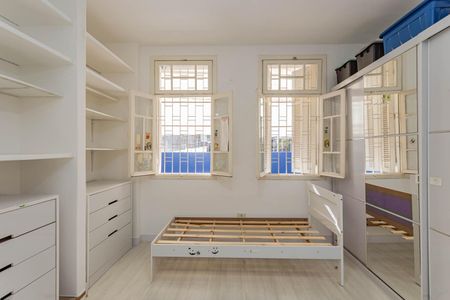 Casa à venda com 120m², 2 quartos e 2 vagasQuarto 