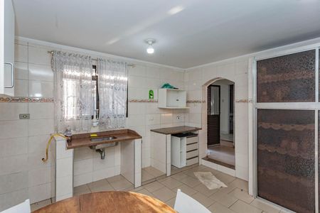 Casa à venda com 120m², 2 quartos e 2 vagasCozinha
