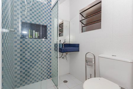 Casa à venda com 120m², 2 quartos e 2 vagasBanheiro suite