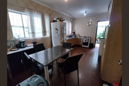 Casa à venda com 133m², 3 quartos e 2 vagas