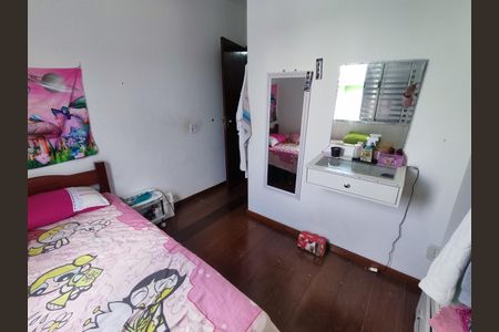 Casa à venda com 133m², 3 quartos e 2 vagas