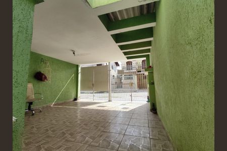 Casa à venda com 133m², 3 quartos e 2 vagas
