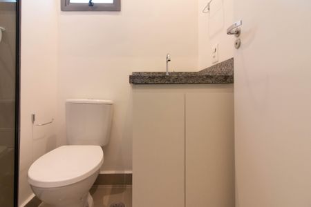 Studio à venda com 26m², 1 quarto e sem vaga Studio à venda com 26m², 1 quarto e sem vagaBanheiro