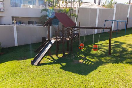 Casa de condomínio à venda com 275m², 4 quartos e 4 vagasArea comum