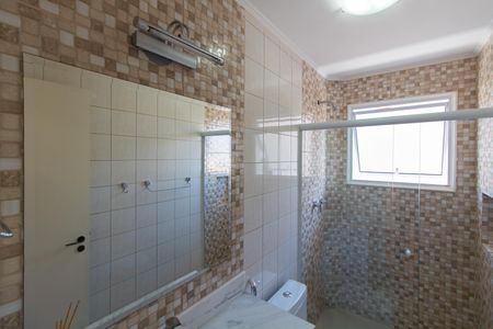 Casa de condomínio à venda com 275m², 4 quartos e 4 vagasBanheiro Social