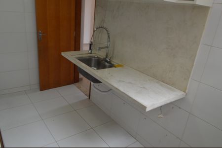 Apartamento à venda com 52m², 2 quartos e sem vaga Apartamento à venda com 52m², 2 quartos e sem vagaCozinha