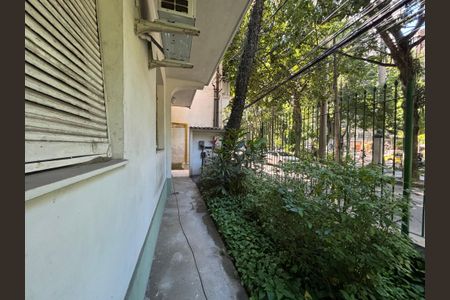 Apartamento à venda com 60m², 1 quarto e sem vaga Apartamento à venda com 60m², 1 quarto e sem vagaPortaria