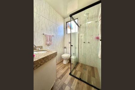 Apartamento à venda com 250m², 4 quartos e 2 vagasBanheiro Social