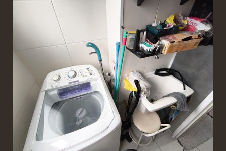 Apartamento à venda com 28m², 1 quarto e sem vagaÁrea de Serviço