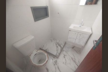 Casa para alugar com 80m², 2 quartos e 1 vagaBanheiro