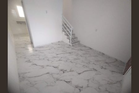 Casa para alugar com 80m², 2 quartos e 1 vagaSala