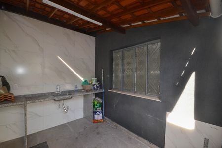 Apartamento para alugar com 73m², 2 quartos e sem vagaÁrea de Serviço