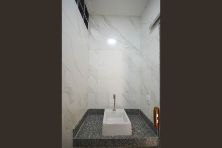 Apartamento para alugar com 73m², 2 quartos e sem vagaBanheiro Social