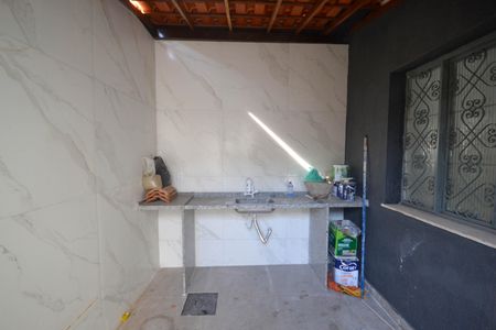 Apartamento para alugar com 73m², 2 quartos e sem vagaÁrea de Serviço