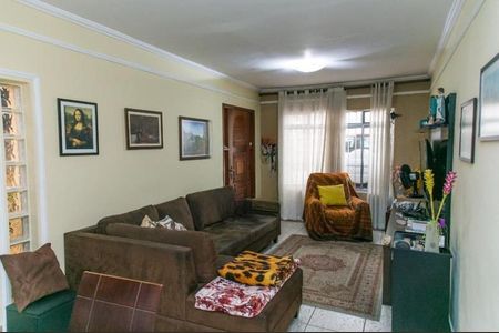 Casa à venda com 130m², 3 quartos e 2 vagas Casa à venda com 130m², 3 quartos e 2 vagasFoto 01