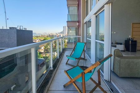 Apartamento para alugar com 157m², 3 quartos e 2 vagasVaranda