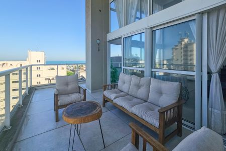 Apartamento para alugar com 157m², 3 quartos e 2 vagasVaranda