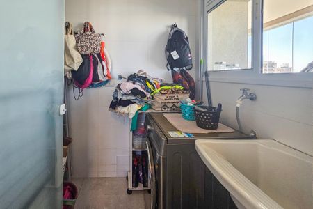 Apartamento para alugar com 157m², 3 quartos e 2 vagasÁrea de serviço