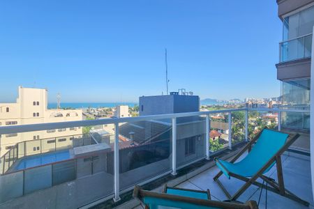 Apartamento para alugar com 157m², 3 quartos e 2 vagasVaranda