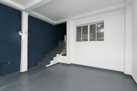 Casa para alugar com 130m², 2 quartos e 1 vaga Casa para alugar com 130m², 2 quartos e 1 vagaGaragem