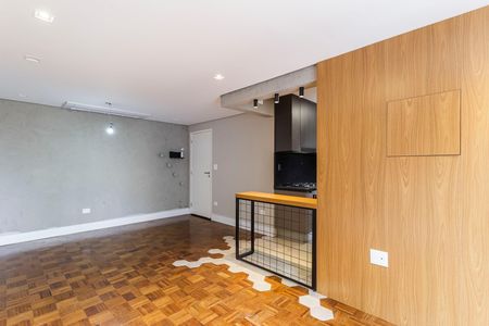 Apartamento à venda com 67m², 2 quartos e 1 vaga Apartamento à venda com 67m², 2 quartos e 1 vagaSala