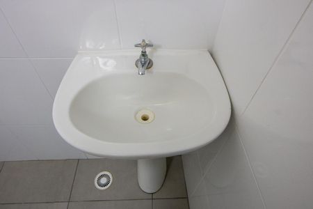 Banheiro da Suíte de casa à venda com 1 quarto, 36m² em Cidade São Jorge, Santo André