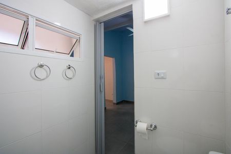 Banheiro da Suíte de casa à venda com 1 quarto, 36m² em Cidade São Jorge, Santo André