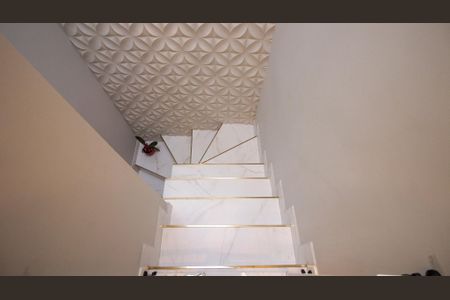 Casa à venda com 94m², 2 quartos e 2 vagas Casa à venda com 94m², 2 quartos e 2 vagasCorredor