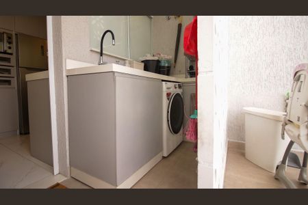 Casa à venda com 94m², 2 quartos e 2 vagas Casa à venda com 94m², 2 quartos e 2 vagasÁrea de Serviço