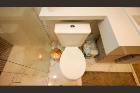 Casa à venda com 94m², 2 quartos e 2 vagas Casa à venda com 94m², 2 quartos e 2 vagasBanheiro