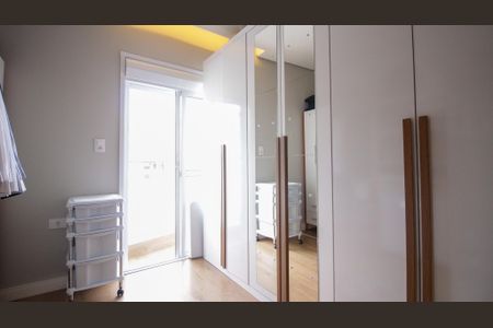 Casa à venda com 94m², 2 quartos e 2 vagas Casa à venda com 94m², 2 quartos e 2 vagasQuarto