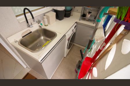 Casa à venda com 94m², 2 quartos e 2 vagas Casa à venda com 94m², 2 quartos e 2 vagasÁrea de Serviço