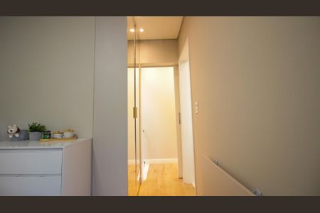 Casa à venda com 94m², 2 quartos e 2 vagas Casa à venda com 94m², 2 quartos e 2 vagasQuarto 2