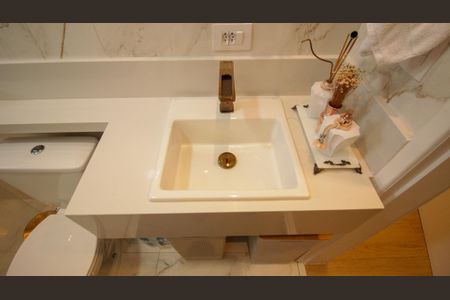 Casa à venda com 94m², 2 quartos e 2 vagas Casa à venda com 94m², 2 quartos e 2 vagasBanheiro