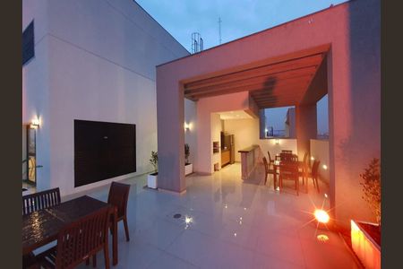 Apartamento à venda com 41m², 2 quartos e 1 vaga