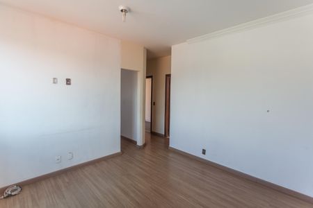 Casa à venda com 292m², 3 quartos e 6 vagas Casa à venda com 292m², 3 quartos e 6 vagasSuíte