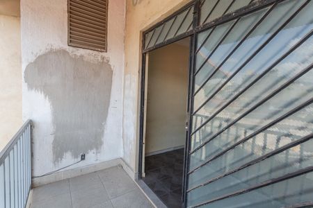 Casa à venda com 292m², 3 quartos e 6 vagas Casa à venda com 292m², 3 quartos e 6 vagasVaranda da Sala 3