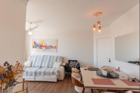 Apartamento à venda com 78m², 3 quartos e 1 vaga Apartamento à venda com 78m², 3 quartos e 1 vagaSala