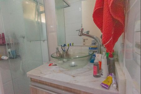 Apartamento à venda com 78m², 3 quartos e 1 vaga Apartamento à venda com 78m², 3 quartos e 1 vagaBanheiro Social