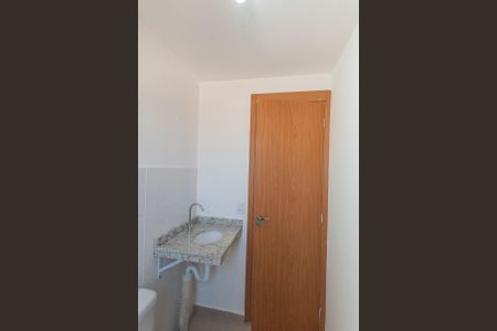 Apartamento para alugar com 56m², 2 quartos e 1 vaga Apartamento para alugar com 56m², 2 quartos e 1 vagaBanheiro