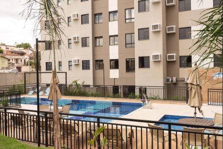 Apartamento para alugar com 56m², 2 quartos e 1 vaga Apartamento para alugar com 56m², 2 quartos e 1 vagaÁrea comum - Piscina