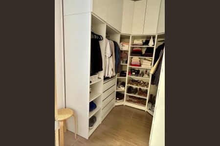 Casa à venda com 201m², 3 quartos e 3 vagas